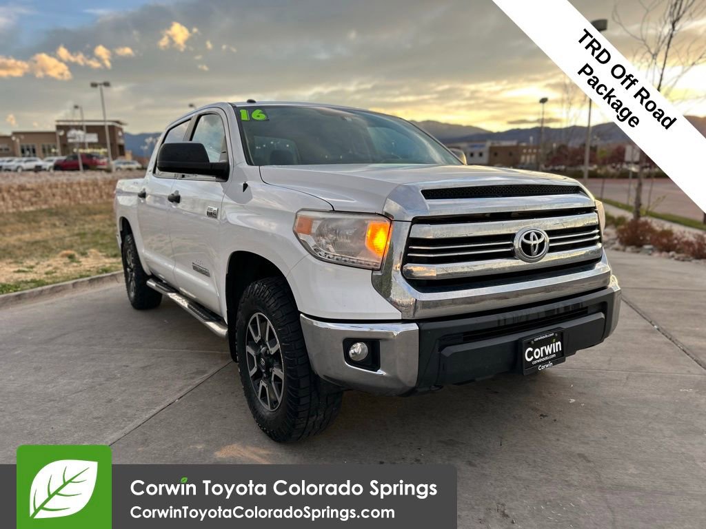2016 Toyota Tundra SR5 5.7L 4WD Crew Max Short Bed's photo