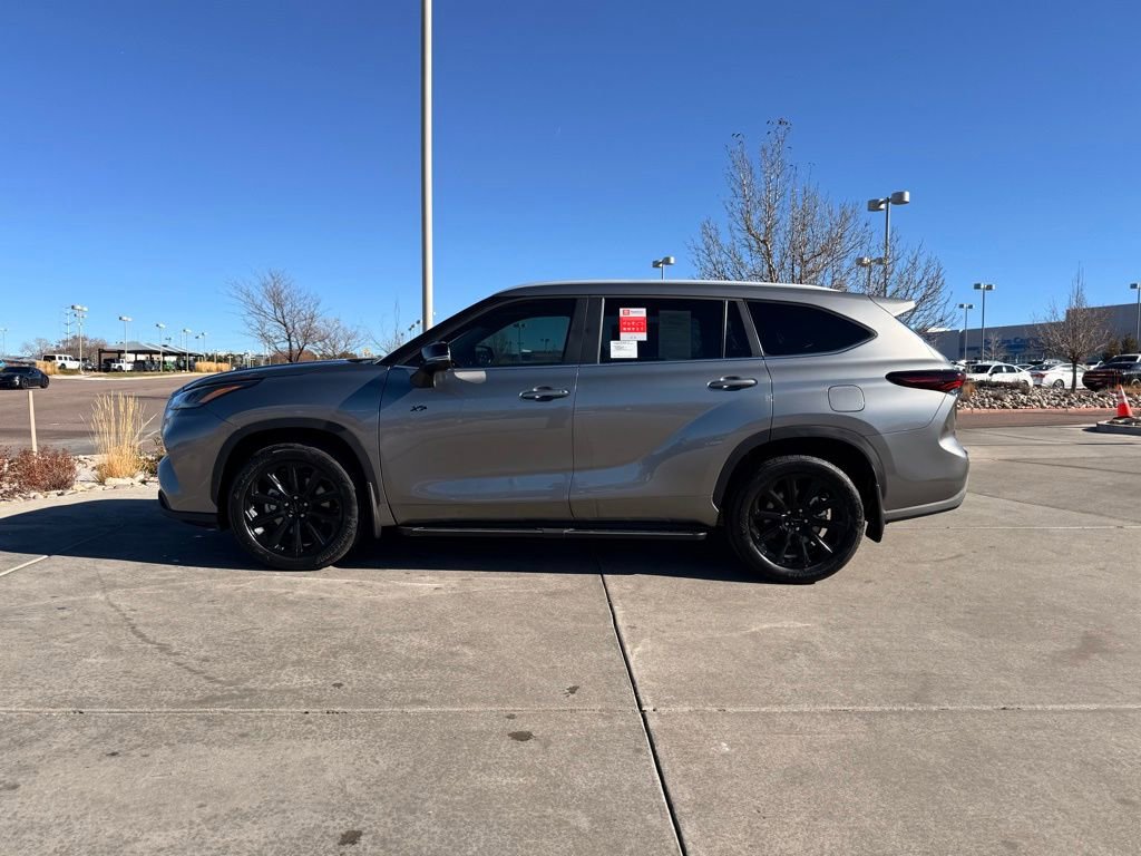 2026 Toyota Highlander XLE photo 4