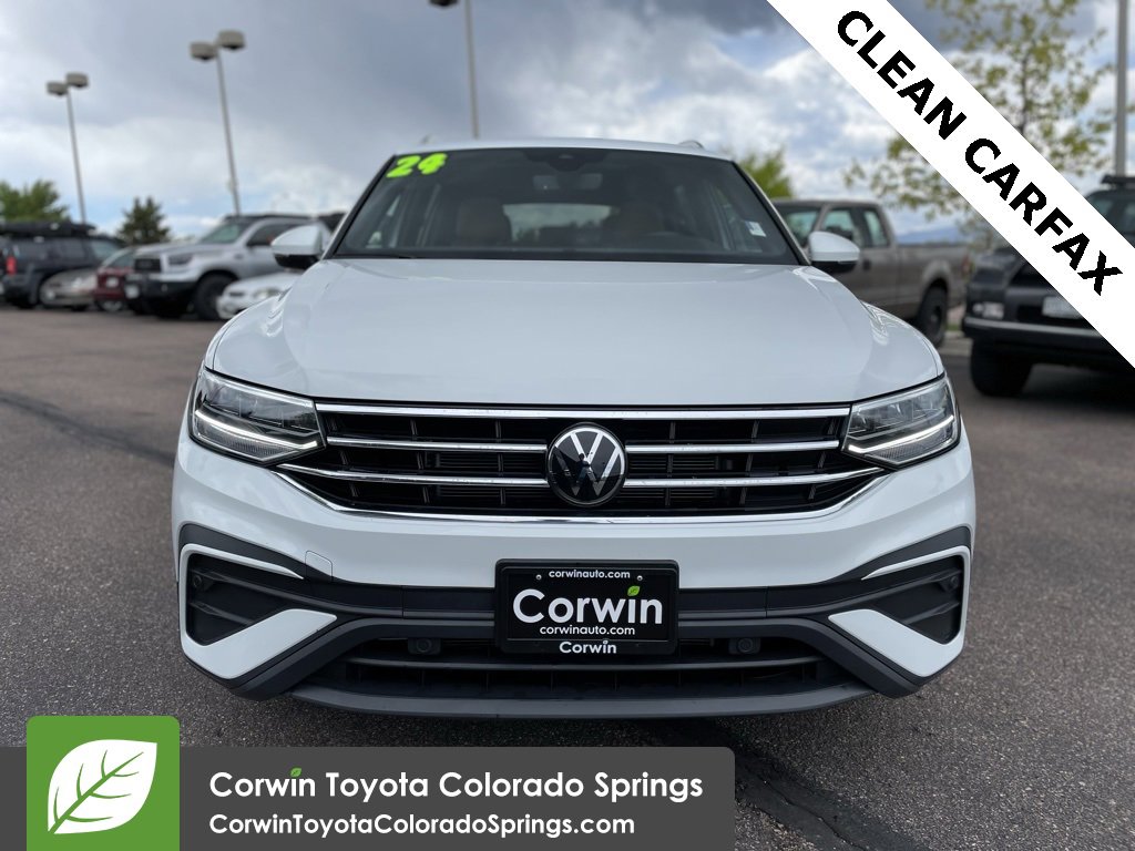 Used 2024 Volkswagen Tiguan SE with VIN 3VVMB7AX8RM184700 for sale in Colorado Springs, CO
