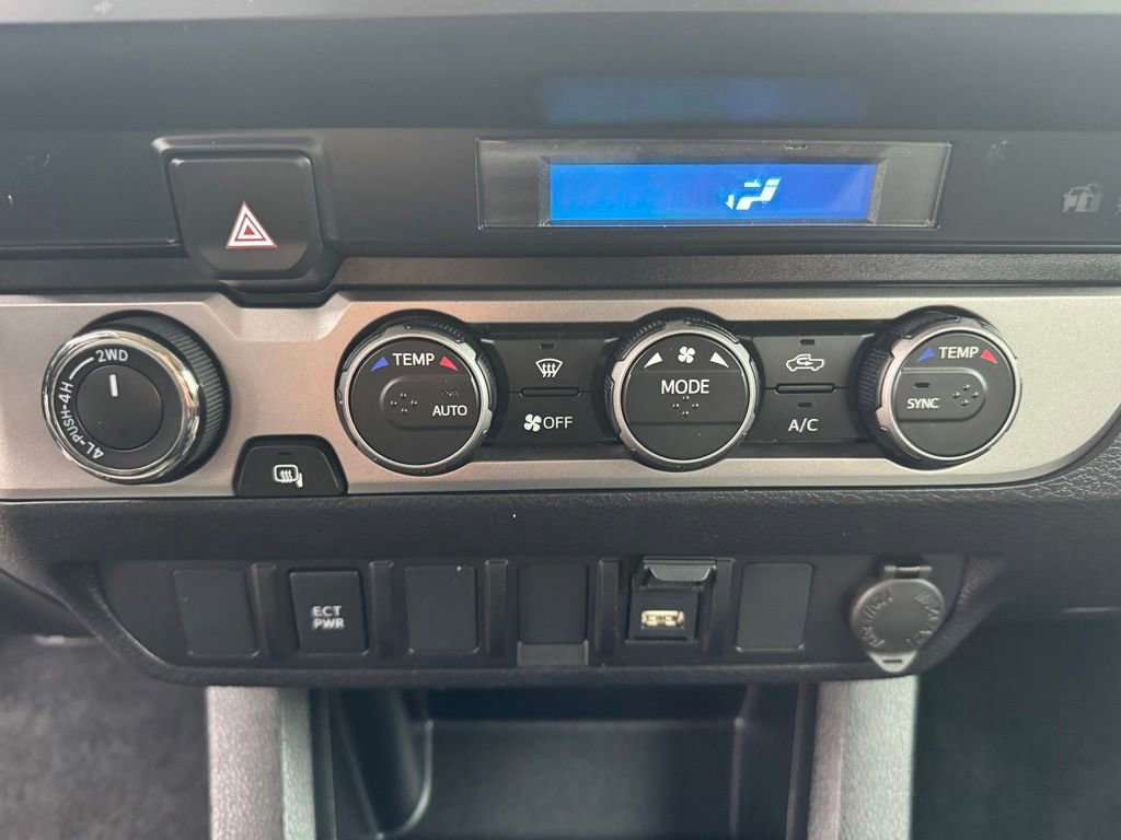2023 Toyota Tacoma SR - Photo 31