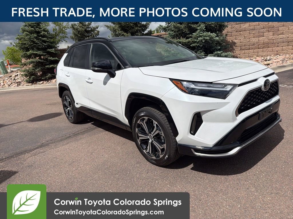 2025 Toyota RAV4 Plug-in Hybrid XSE AWD's photo