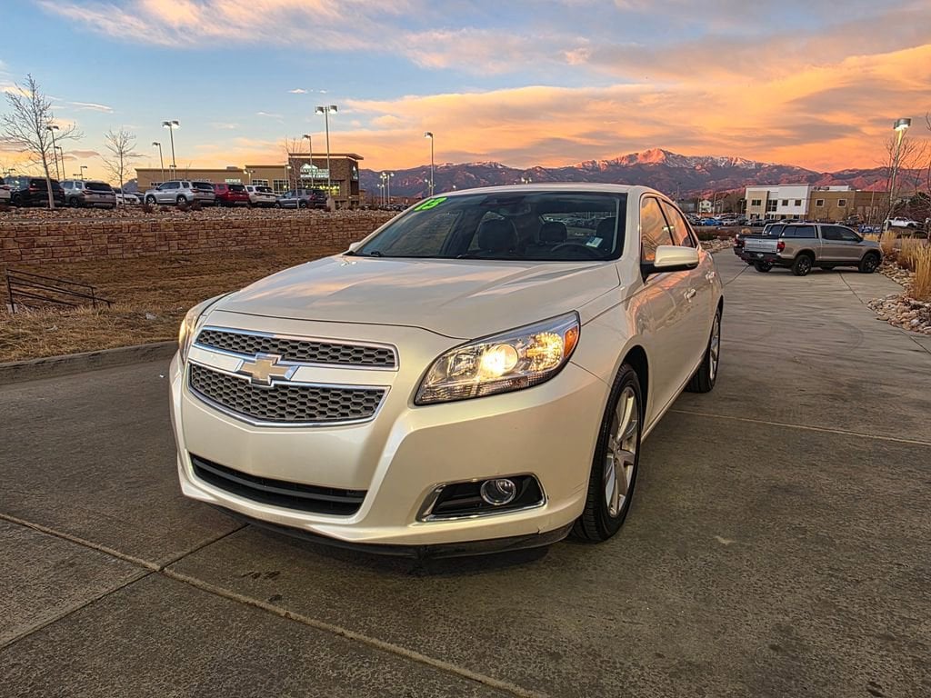 2013 Chevrolet Malibu LTZ photo 3
