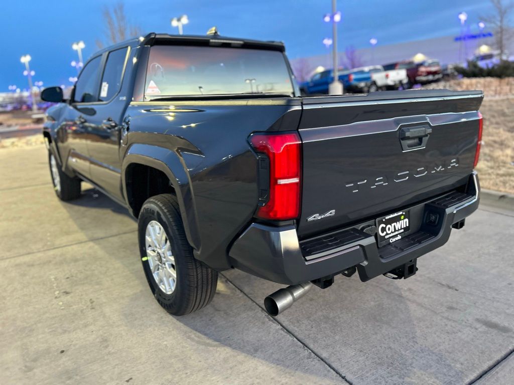 2026 Toyota Tacoma SR5 4x4 Double Cab photo 3