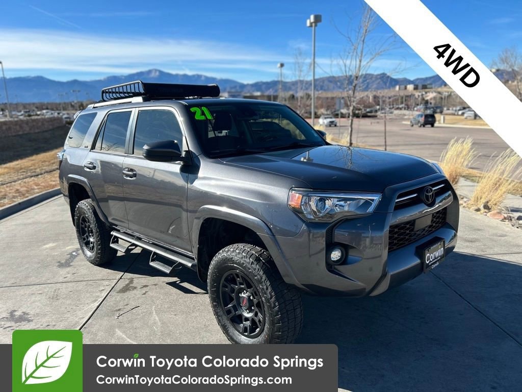 2021 Toyota 4Runner SR5's photo