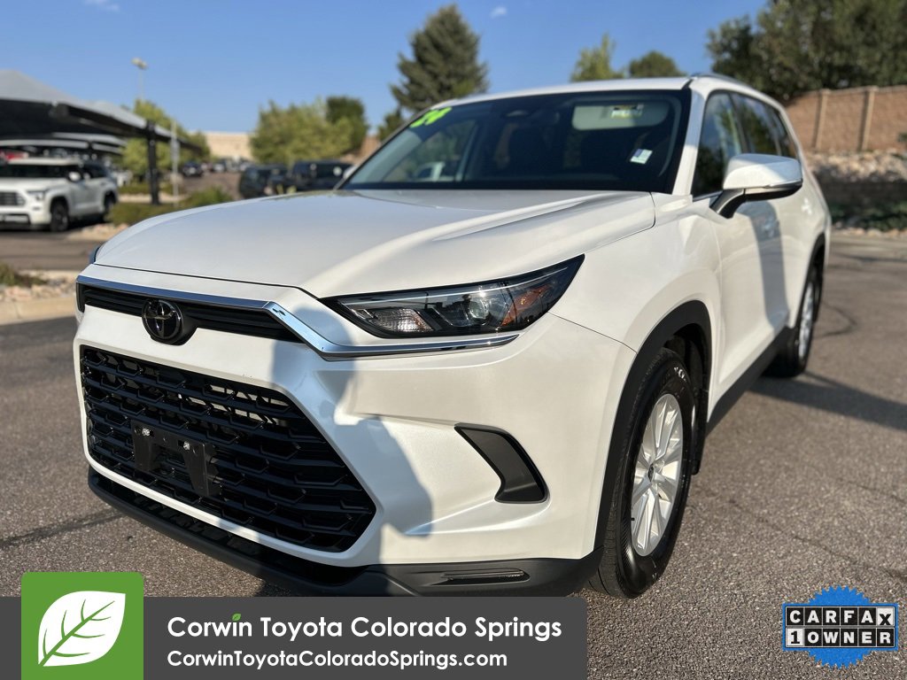 2024 Toyota Grand Highlander XLE photo 3
