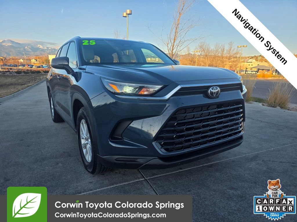 2025 Toyota Grand Highlander XLE's photo