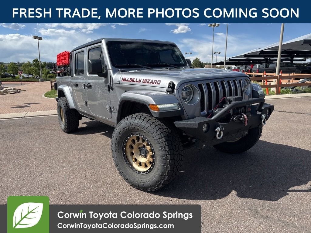 2020 Jeep Gladiator Overland's photo