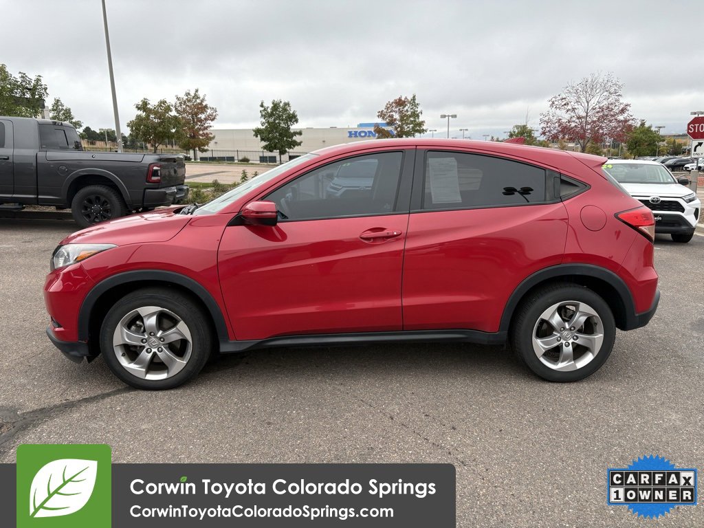 2017 Honda HR-V EX photo 4