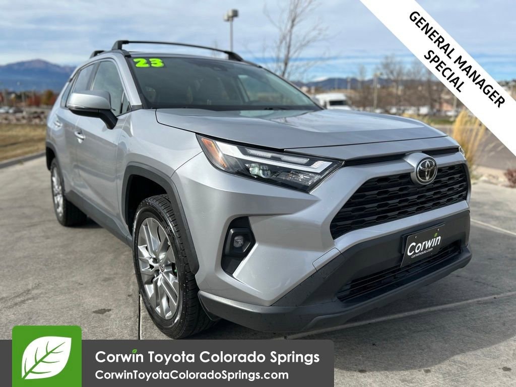 2023 Toyota RAV4 XLE Premium's photo