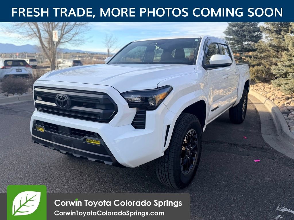 2025 Toyota Tacoma SR5 photo 3