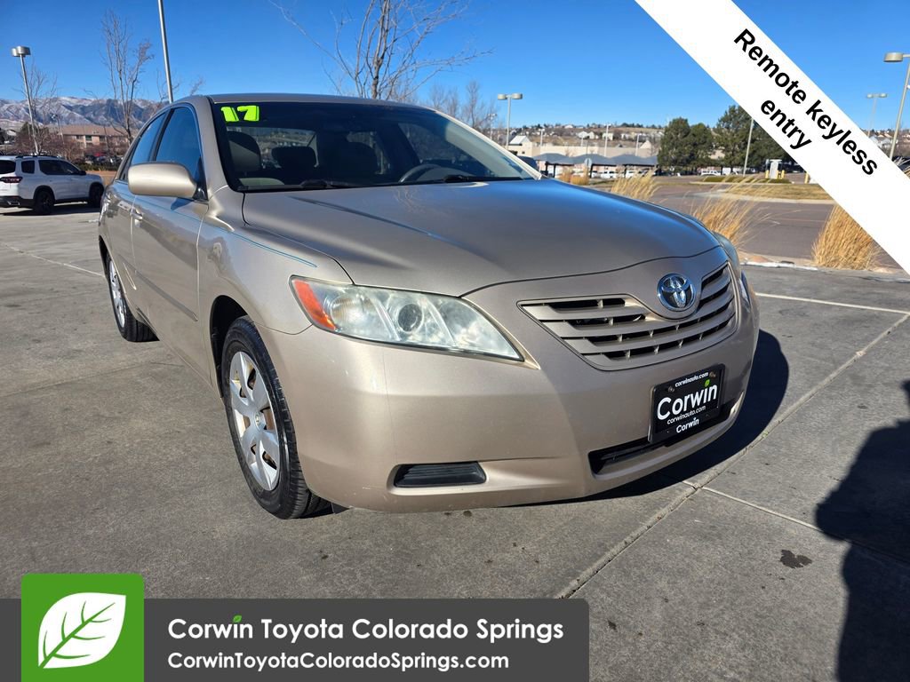 2007 Toyota Camry LE's photo