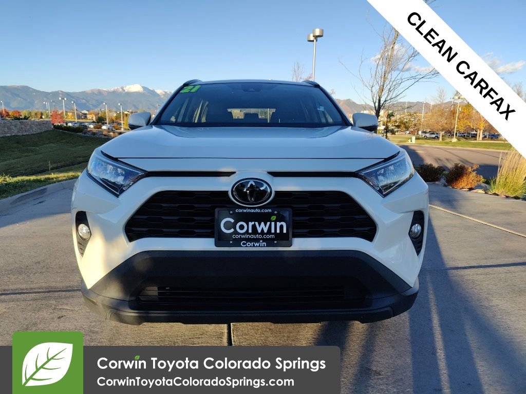 2021 Toyota RAV4 XLE Premium photo 2