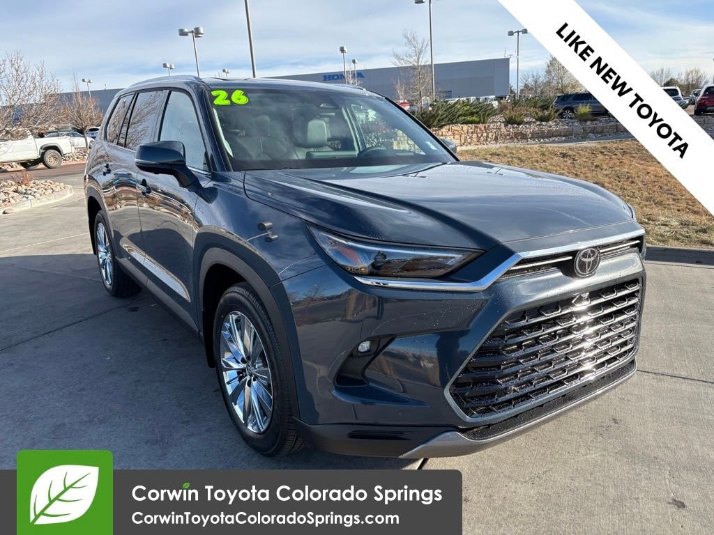 2026 Toyota Grand Highlander Platinum's photo