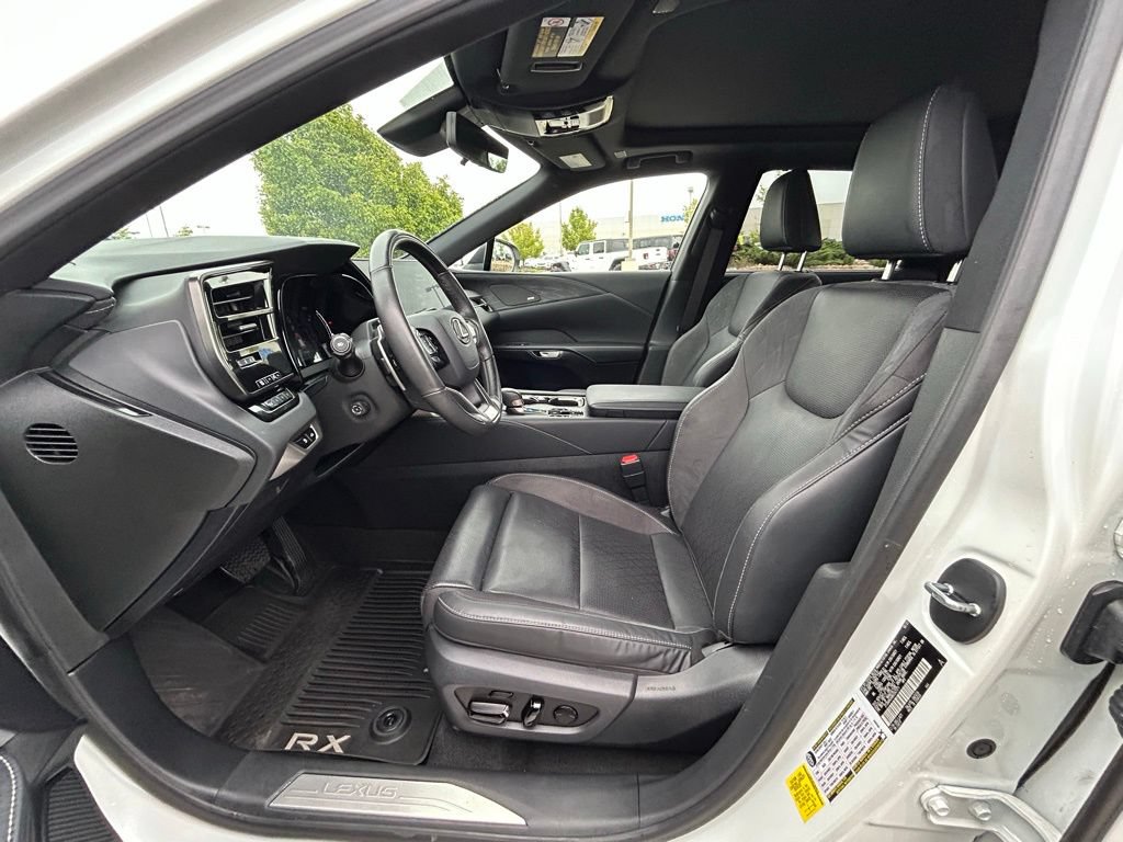 2024 Lexus RX 350 - Photo 14