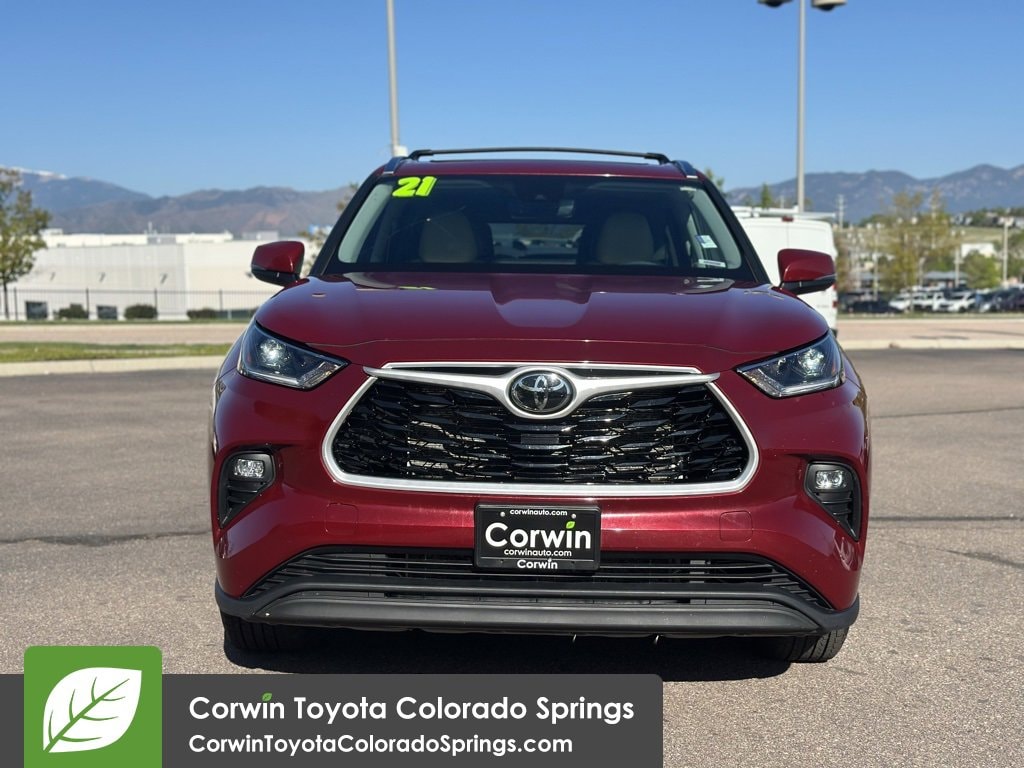 Used 2021 Toyota Highlander XLE with VIN 5TDHZRBH1MS159399 for sale in Colorado Springs, CO