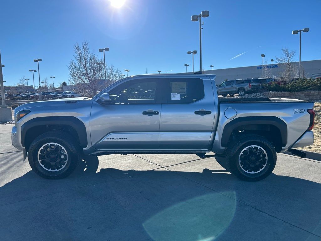 2026 Toyota Tacoma TRD Off-Road 4x4 Double Cab photo 4