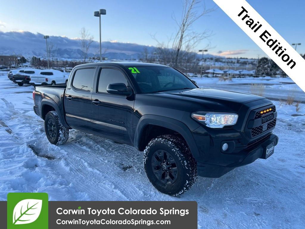 2021 Toyota Tacoma SR5's photo