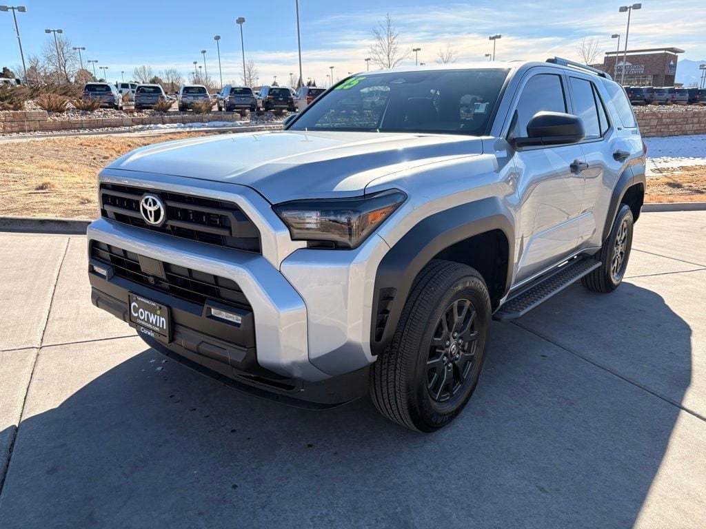 2025 Toyota 4Runner SR5 photo 3