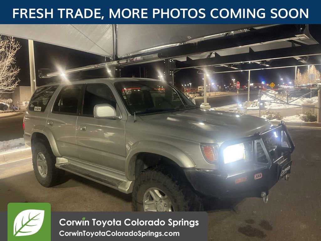 2001 Toyota 4Runner SR5's photo