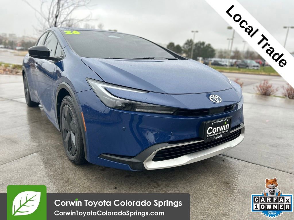 2026 Toyota Prius SE's photo