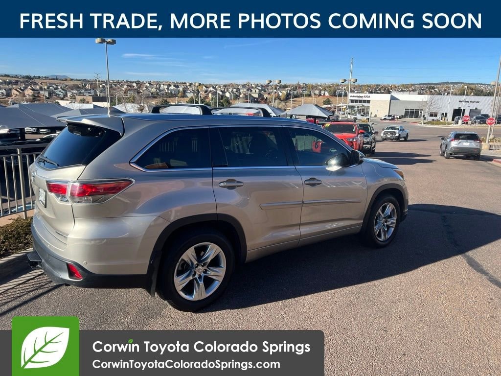 Used 2015 Toyota Highlander Limited Platinum V6 SUV