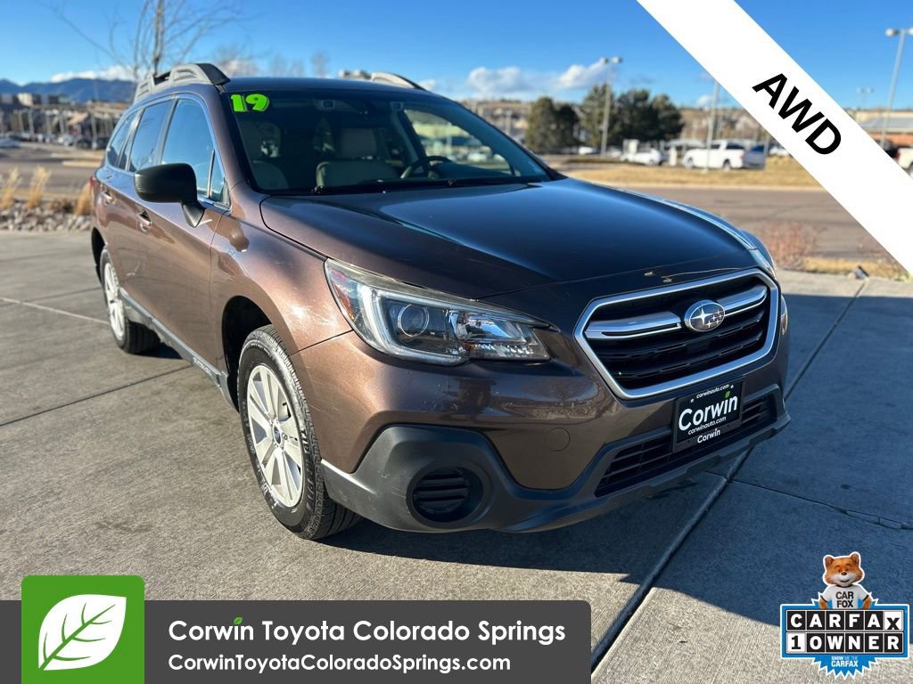 2019 Subaru Outback Base's photo