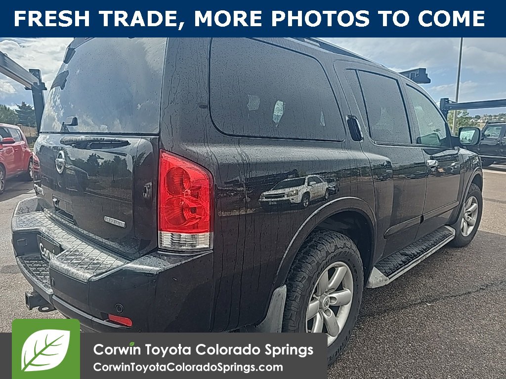 2013 Nissan Armada SV photo 4