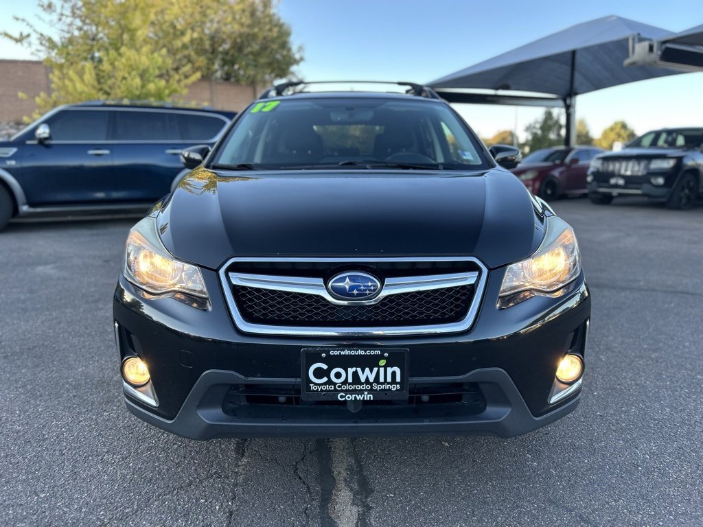 2017 Subaru Crosstrek 2.0i Premium photo 2