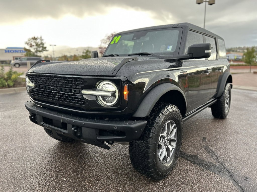 2024 Ford Bronco Badlands photo 3