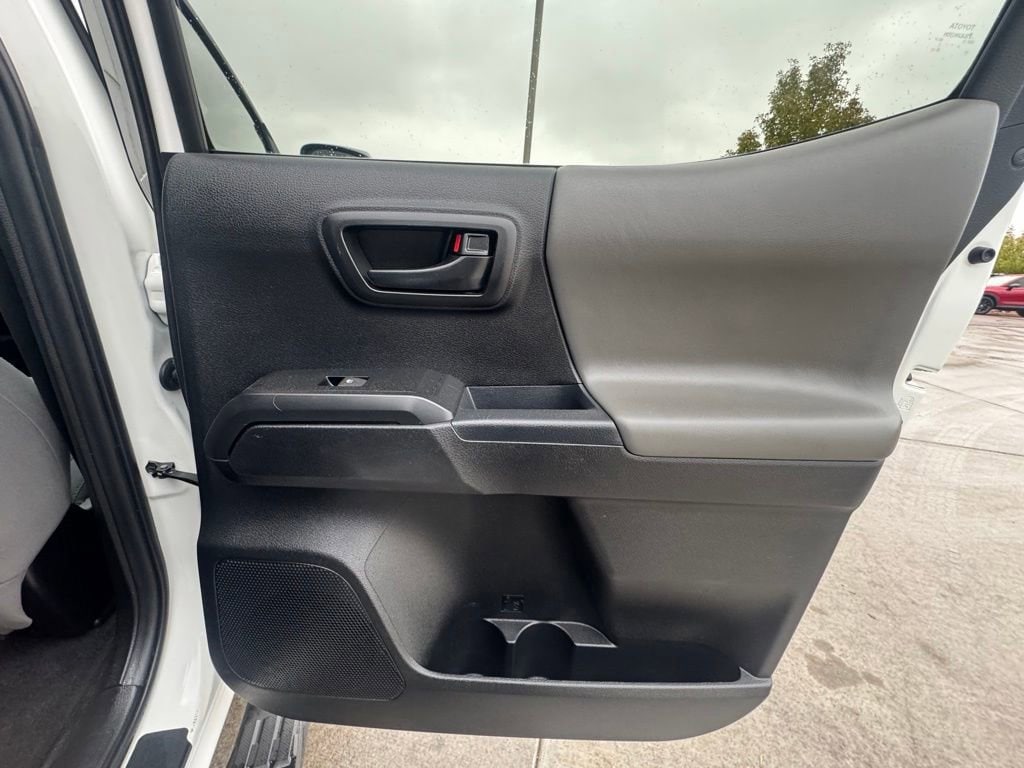 2023 Toyota Tacoma SR - Photo 15