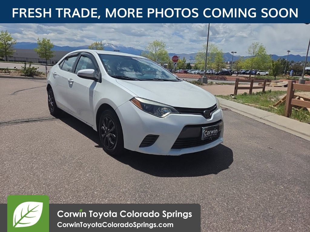 2015 Toyota Corolla LE Eco AT's photo