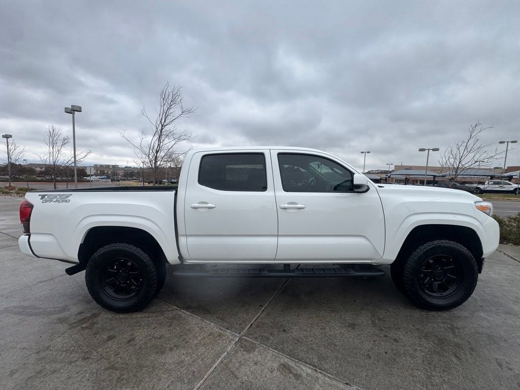 2023 Toyota Tacoma SR - Photo 8