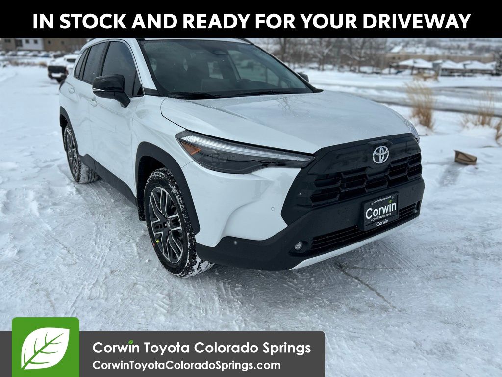 2026 Toyota Corolla Cross XLE's photo