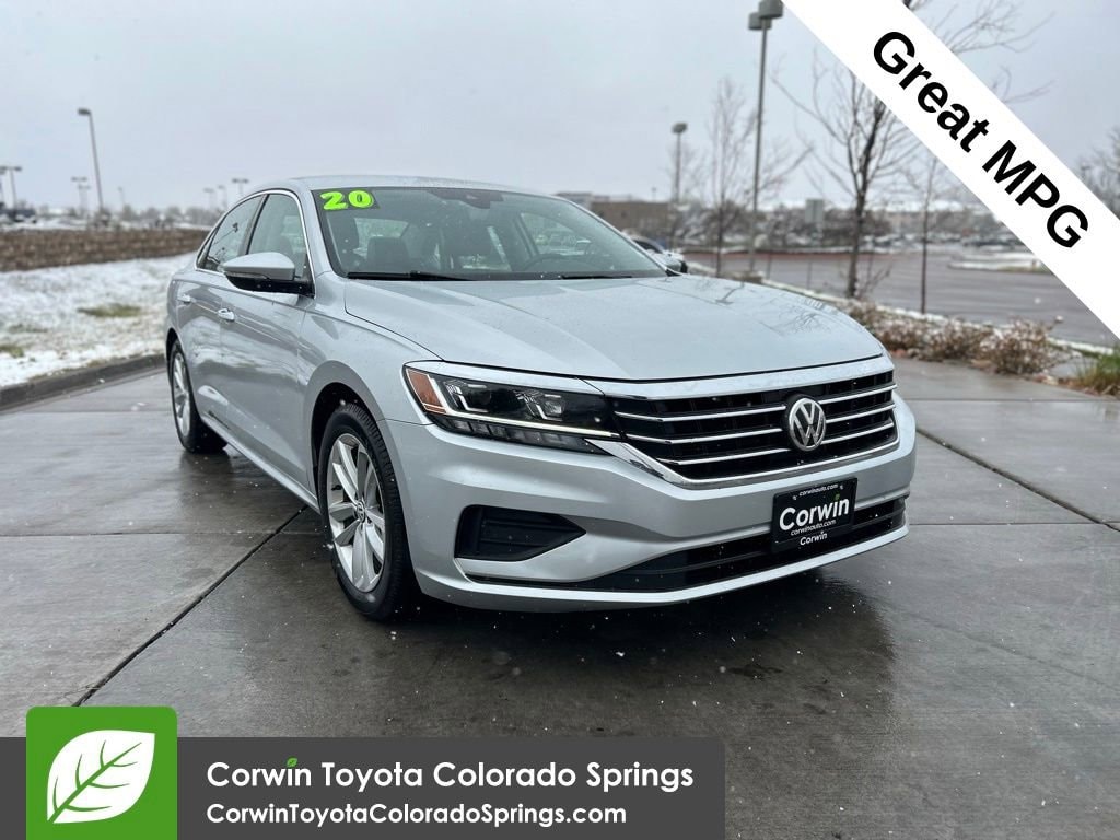 2020 Volkswagen Passat 2.0T SE Auto's photo