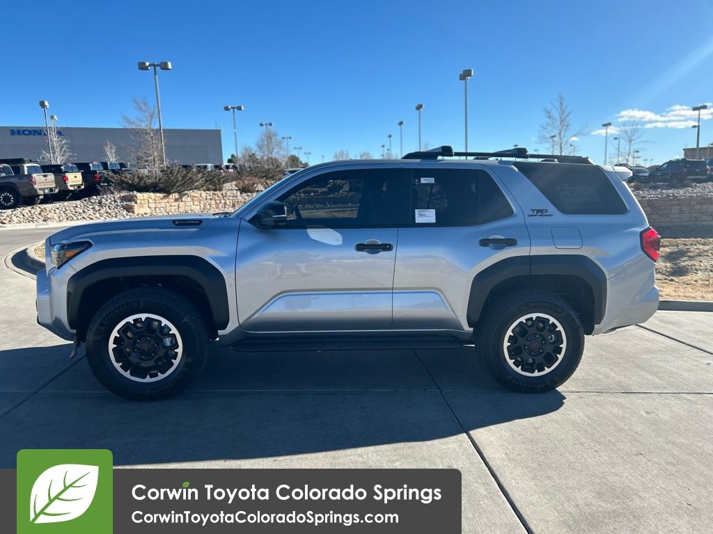 2026 Toyota 4Runner TRD Off-Road Premium photo 3