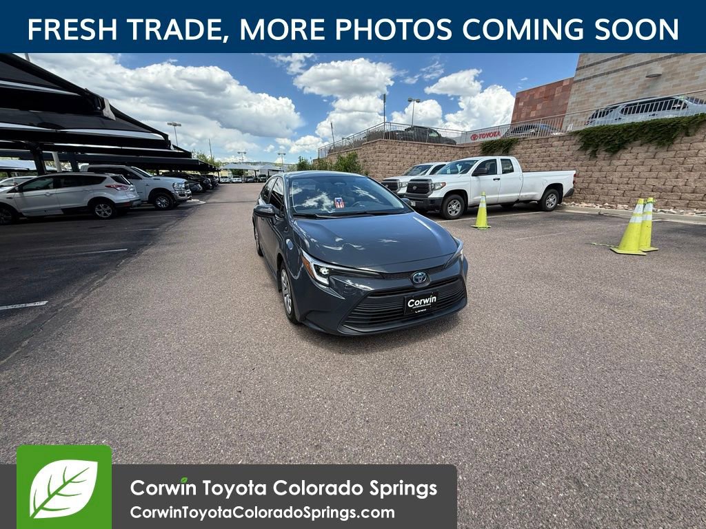 2025 Toyota Corolla LE Hybrid CVT AWD's photo