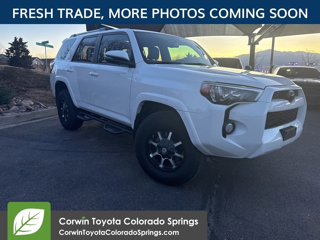 2018 Toyota 4Runner SR5 Premium's photo