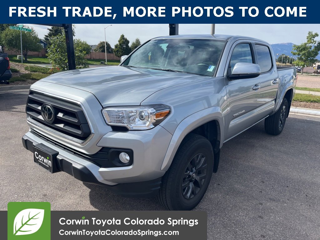 2022 Toyota Tacoma SR5 V6 photo 3