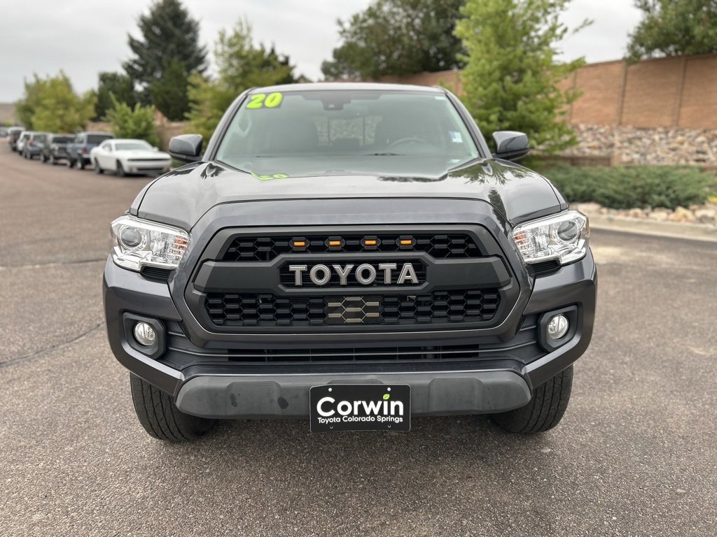 2020 Toyota Tacoma SR5 photo 2