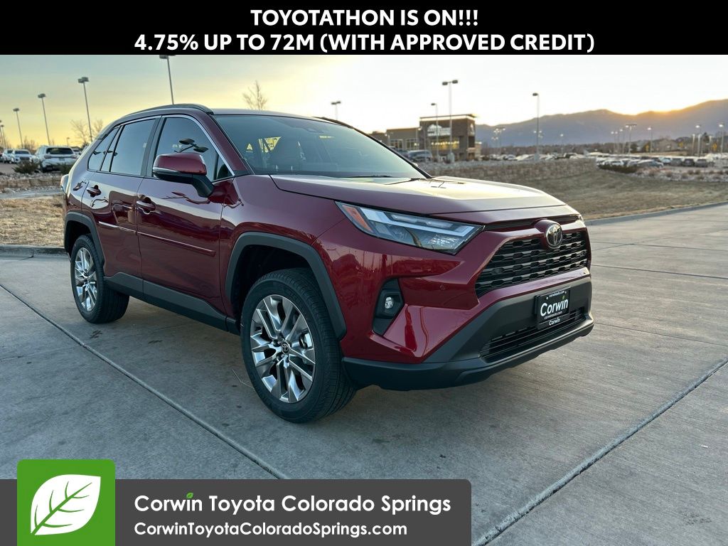 2025 Toyota RAV4 XLE Premium's photo