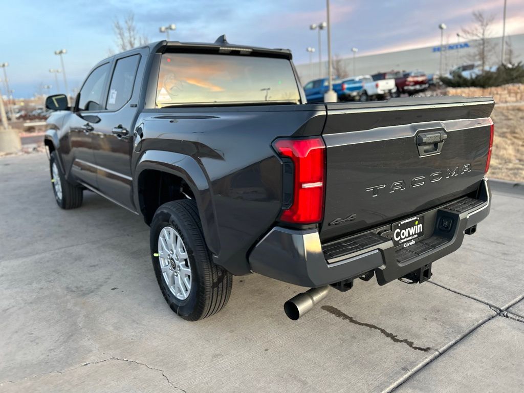 2026 Toyota Tacoma SR5 4x4 Double Cab photo 3