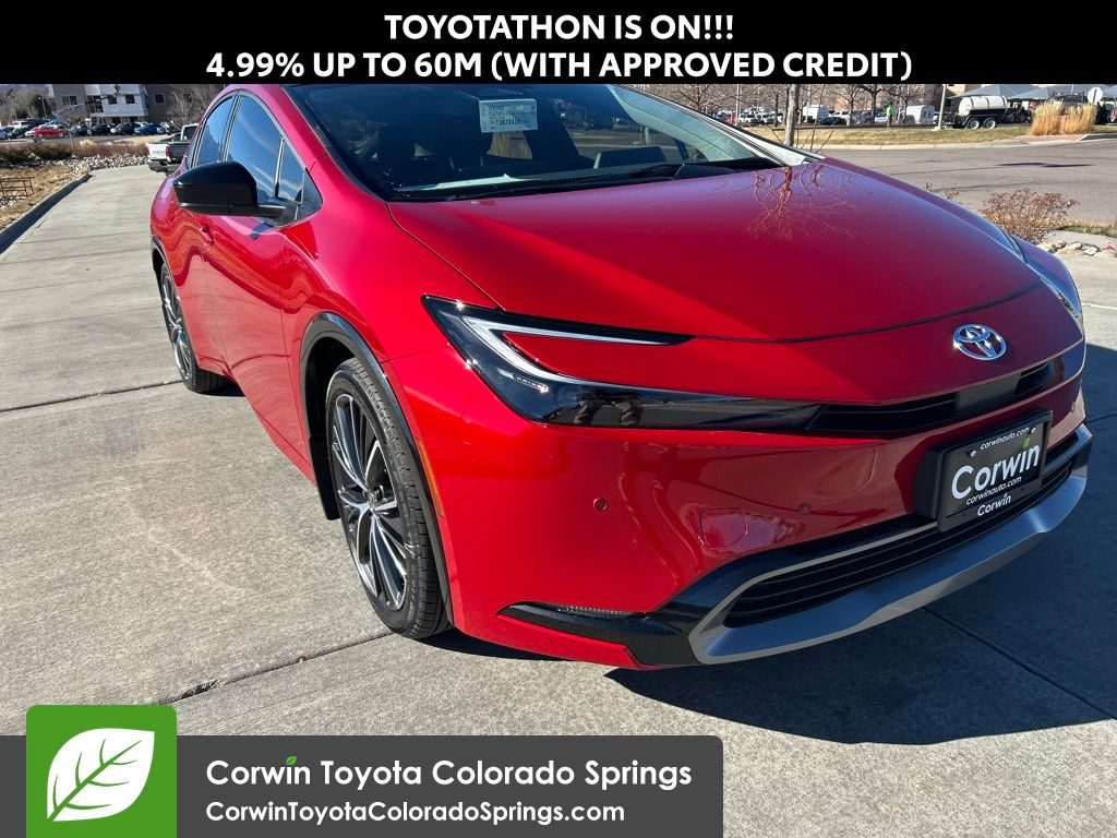 2026 Toyota Prius XLE's photo