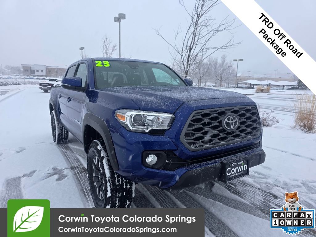 2023 Toyota Tacoma SR5's photo