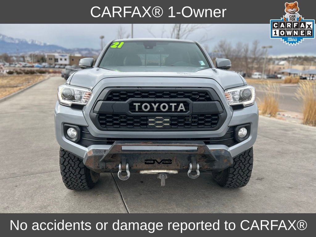 2021 Toyota Tacoma TRD V6 4x4 photo 3