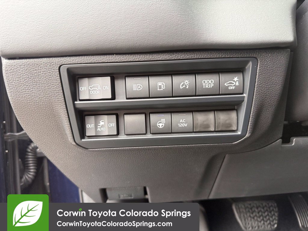 2026 Toyota Sequoia Platinum - Photo 15