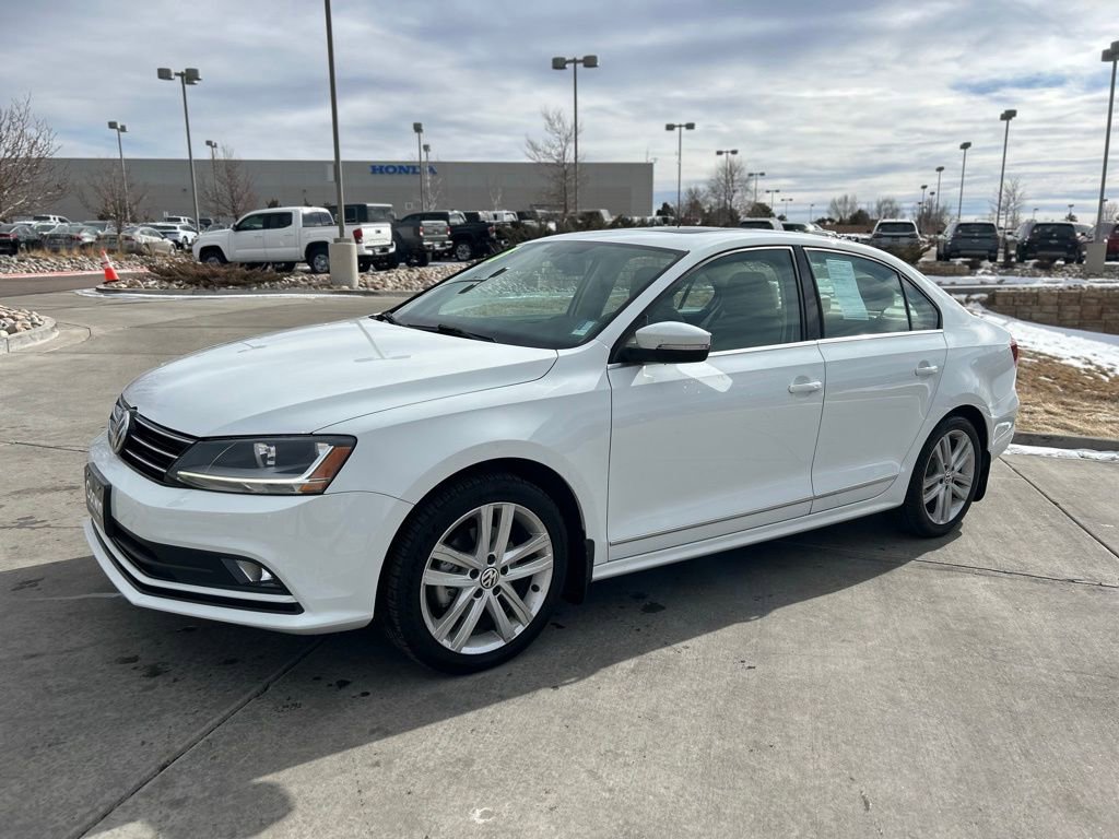 2017 Volkswagen Jetta 1.8T SEL photo 3