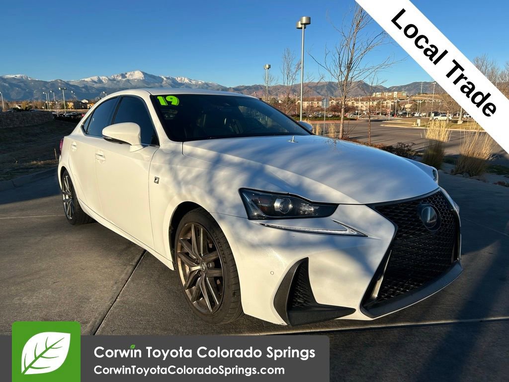 2019 Lexus IS 350 F SPORT's photo