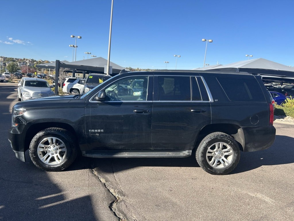 2019 Chevrolet Tahoe LT photo 3
