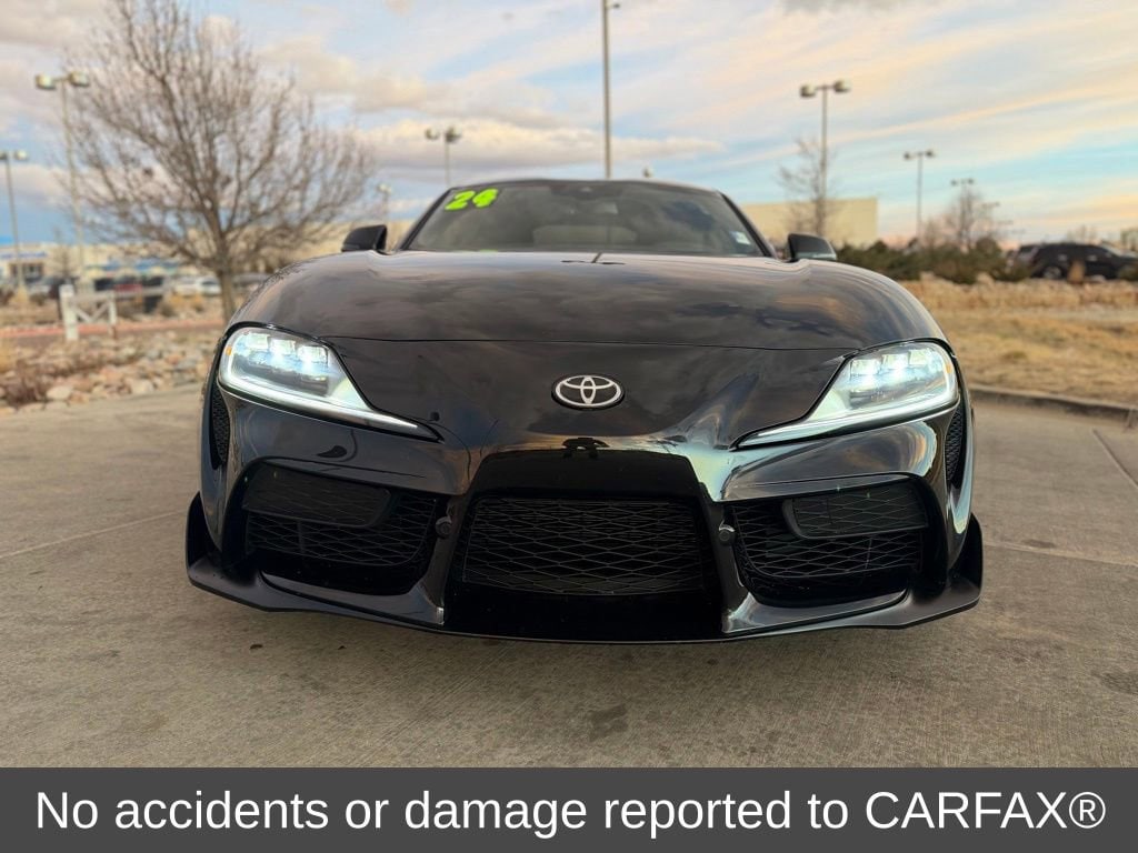 2024 Toyota Supra 3.0 Premium photo 2