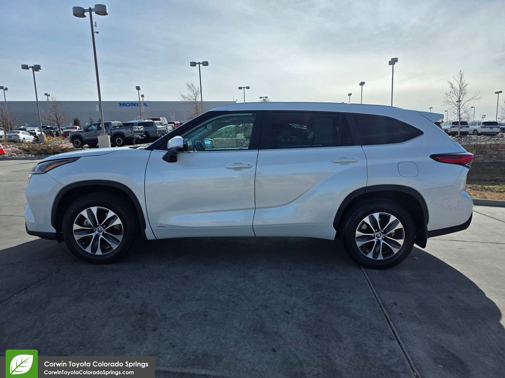 2023 Toyota Highlander Limited Platinum XLE XSE photo 4